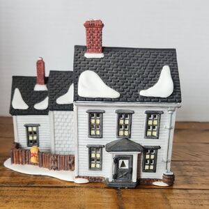 Jannes Mullet Amish Farm House New England Village Series Department 56